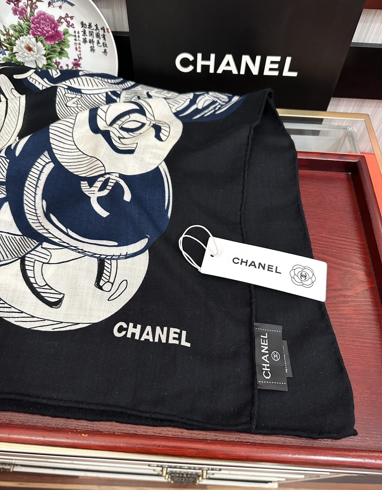 CHANEL